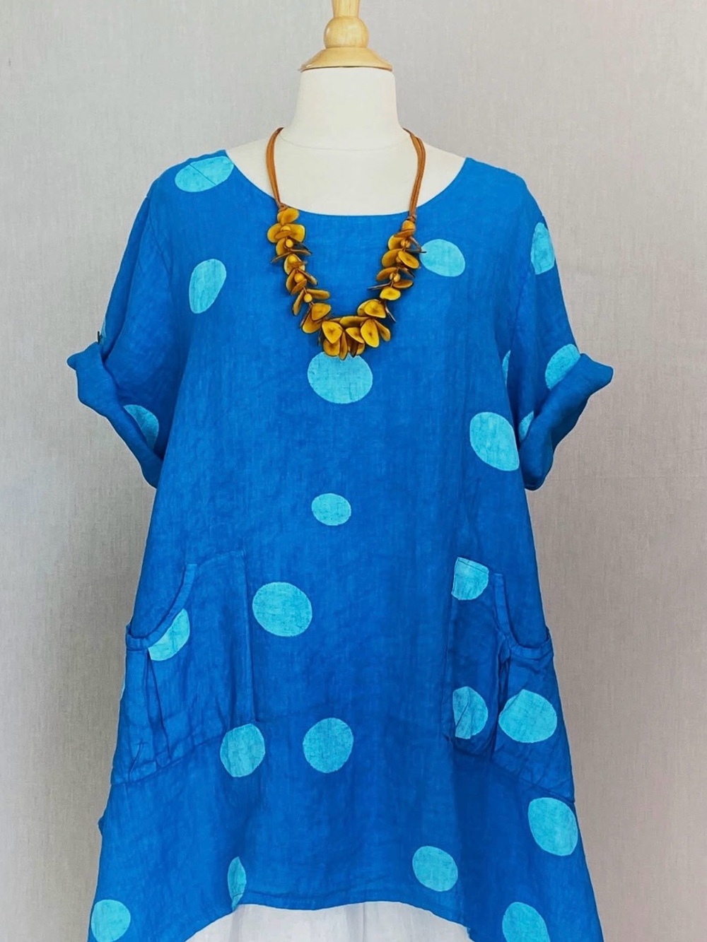 NWT Kaktus 100% Linen Blue Polka Dot Tunic Top